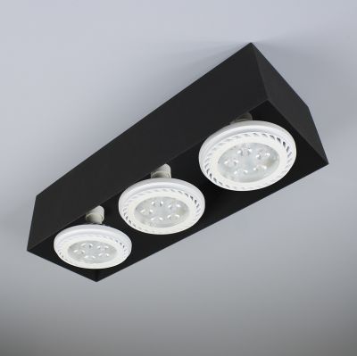 Spotlight Hubble black