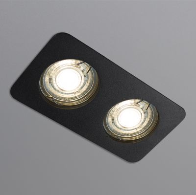 Spotlight Simple black
